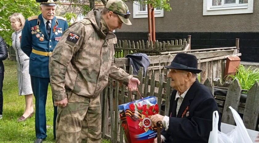 Станично-Луганский район