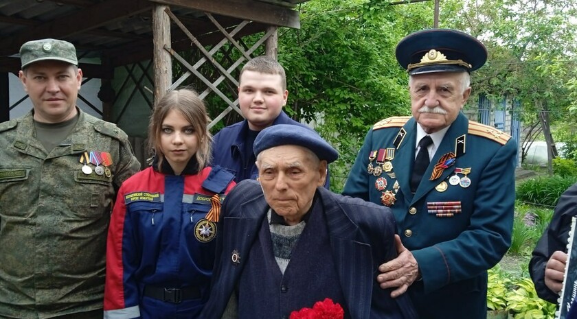 Станично-Луганский район
