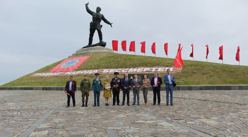 Славяносербский район
