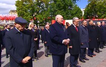 Скриншот трансляции Парада Победы 9 мая 2025